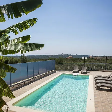 Xenia *