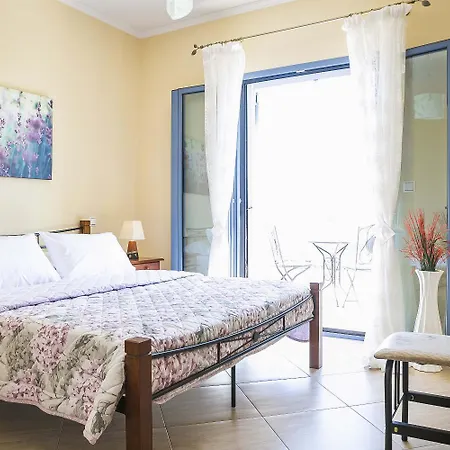 Xenia Villa Karavádosz